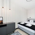 Apartmán & *